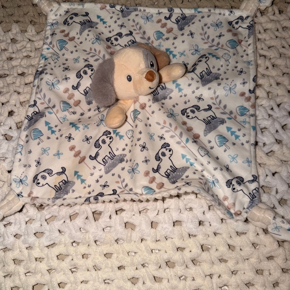 Plush Puppy Security Blanket - Cream and Gray